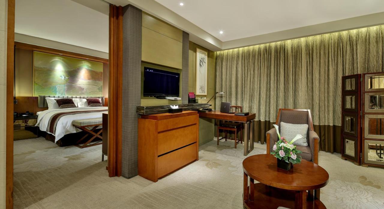 โรงแรมเฉิงตู แอร์พอร์ต ภายนอก รูปภาพ